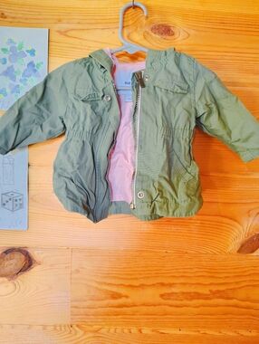 Old Navy Olive Green Hooded Rain Jacket with Pink Lining